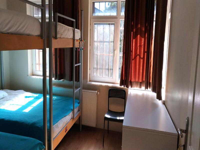 Kevin'S Hostel Istanbul Bagian luar foto