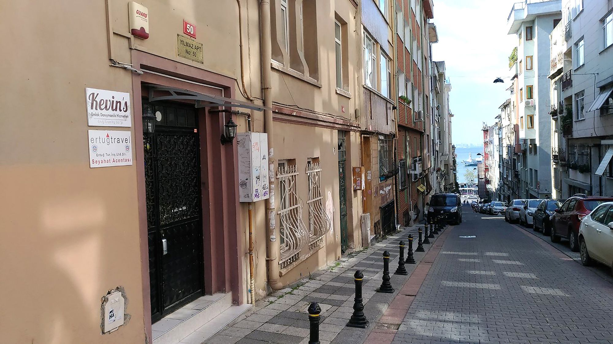 Kevin'S Hostel Istanbul Bagian luar foto