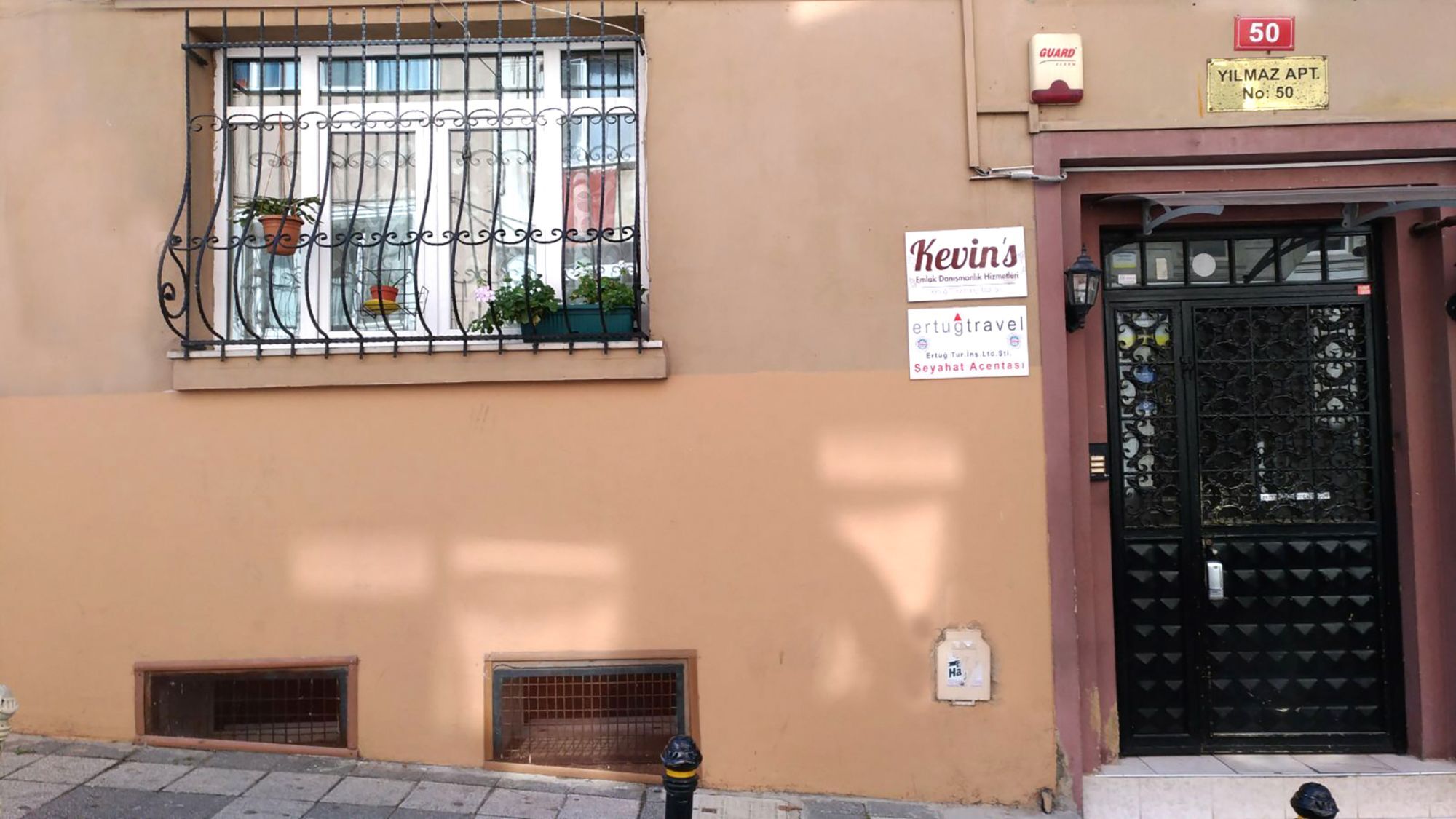 Kevin'S Hostel Istanbul Bagian luar foto