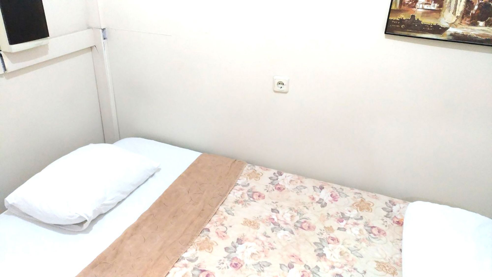 Kevin'S Hostel Istanbul Bagian luar foto