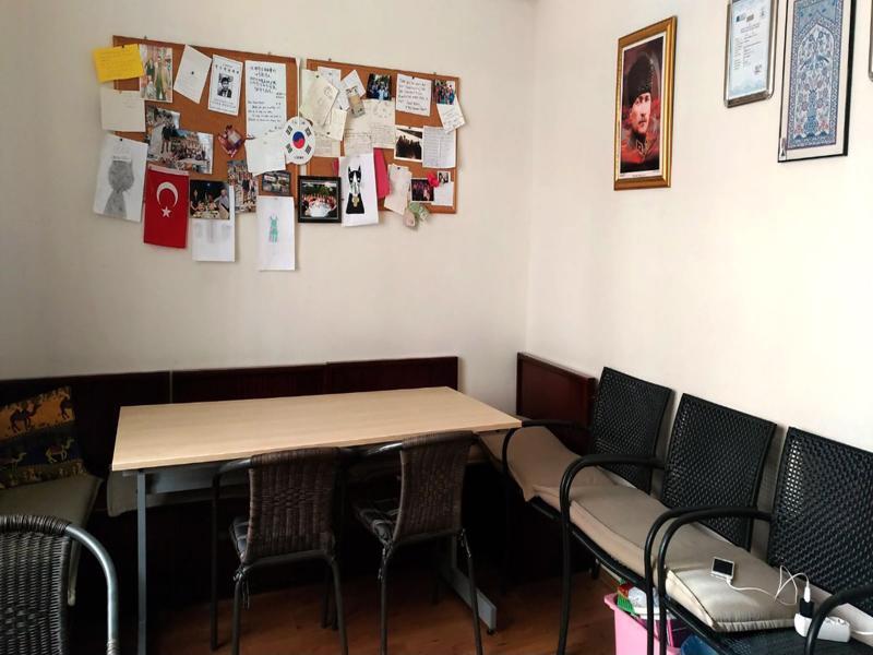 Kevin'S Hostel Istanbul Bagian luar foto